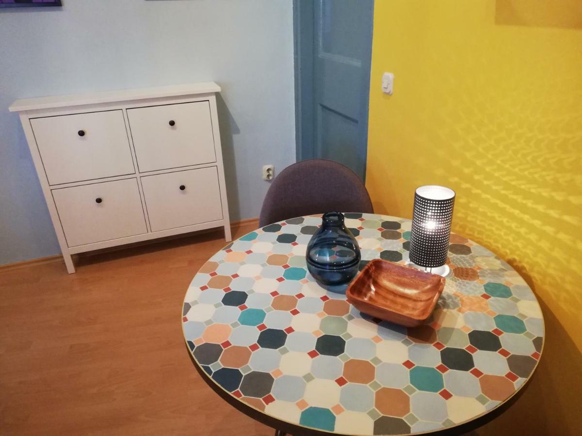 Matteotti 2 Apartment Ровин Екстериор снимка